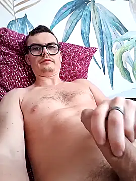 GLouglou19 online show from 03-07-26, 10:12