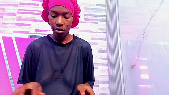 Snapshot of ebony_march chatting on 11-13-25, 06:40 ebony march online show from 11-13-25, 06:40