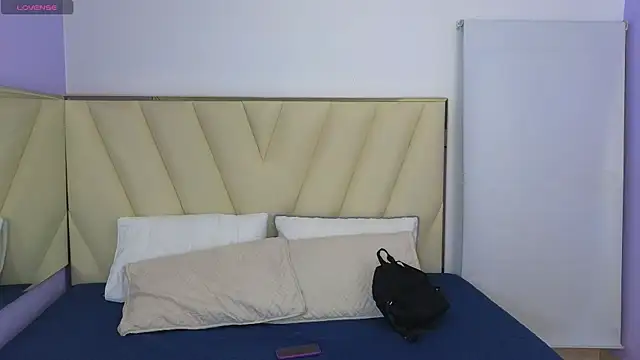 Laia and Aloby online show from 02-04-26, 10:04