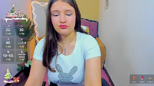 Snapshot of Krysstal_tay chatting on 12-14-24, 07:25 Krysstal tay online show from 12-14-24, 07:25