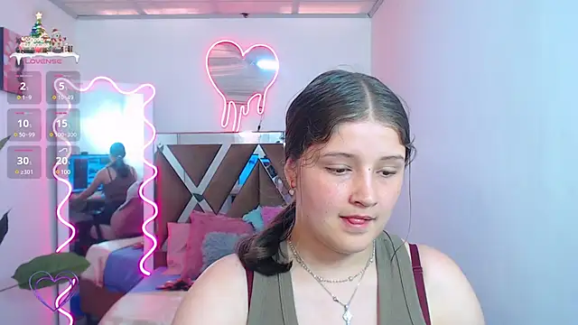 Snapshot of Krysstal_tay chatting on 12-20-24, 06:24 Krysstal tay online show from 12-20-24, 06:24