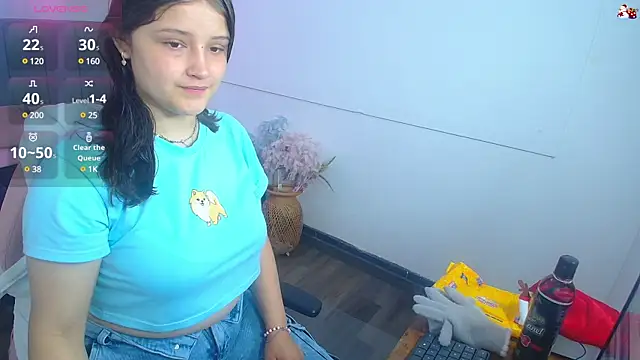 Snapshot of Krysstal_tay chatting on 12-23-24, 11:57 Krysstal tay online show from 12-23-24, 11:57