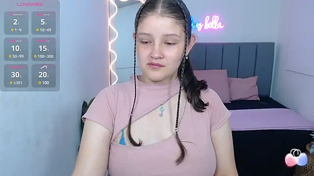 Snapshot of Krysstal_tay chatting on 02-07-25, 12:06 Krysstal tay online show from 02-07-25, 12:06