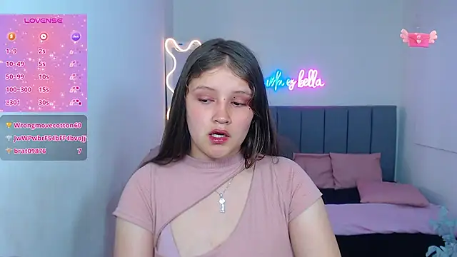 Snapshot of Krysstal_tay chatting on 02-23-25, 11:44 Krysstal tay online show from 02-23-25, 11:44