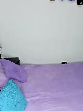 Snapshot of Krysstal_tay chatting on 03-04-25, 10:38 Krysstal tay online show from 03-04-25, 10:38