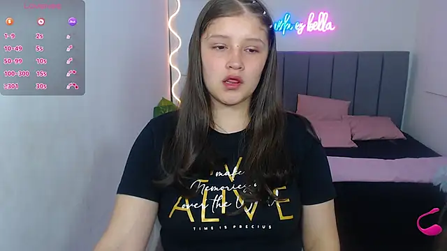 Snapshot of Krysstal_tay chatting on 03-06-25, 11:47 Krysstal tay online show from 03-06-25, 11:47