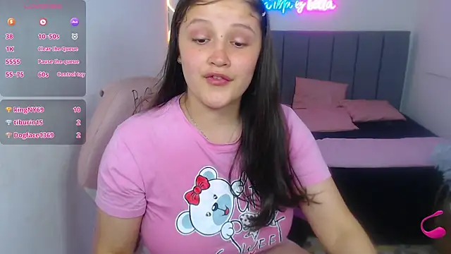 Snapshot of Krysstal_tay chatting on 03-06-25, 05:54 Krysstal tay online show from 03-06-25, 05:54