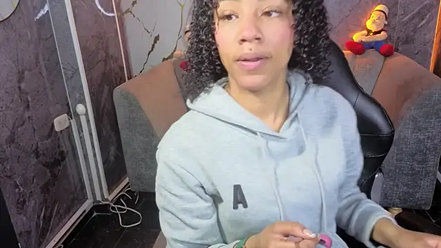 Violeth b online show from 03-27-26, 01:00