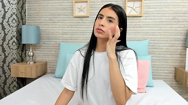 IssabellaLopez online show from 12-20-24, 10:54