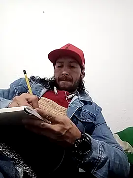 Gatohot23 online show from 02-25-25, 02:47