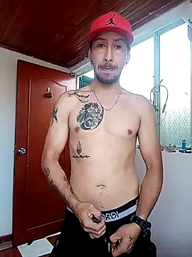 Gatohot23 online show from 03-09-25, 01:48