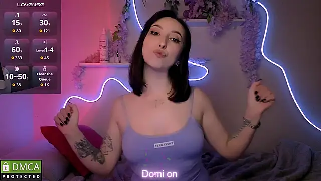 Snapshot of wow_susan chatting on 03-30-26, 04:30 wow susan online show from 03-30-26, 04:30