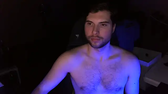 Snapshot of Ironman220 chatting on 03-18-25, 05:53 Ironman220 online show from 03-18-25, 05:53