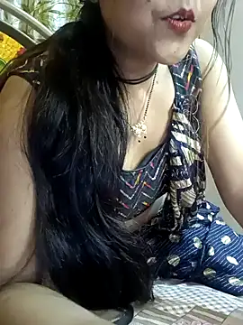 Snapshot of CutePriya613 chatting on 12-23-24, 05:32 CutePriya613 online show from 12-23-24, 05:32