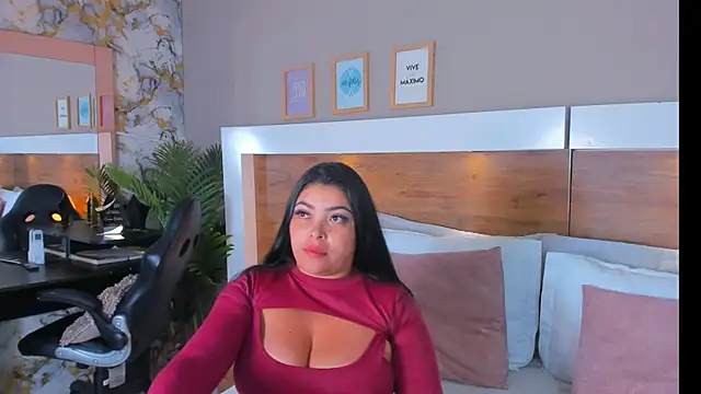 EmaBakker online show from 04-25-26, 08:06