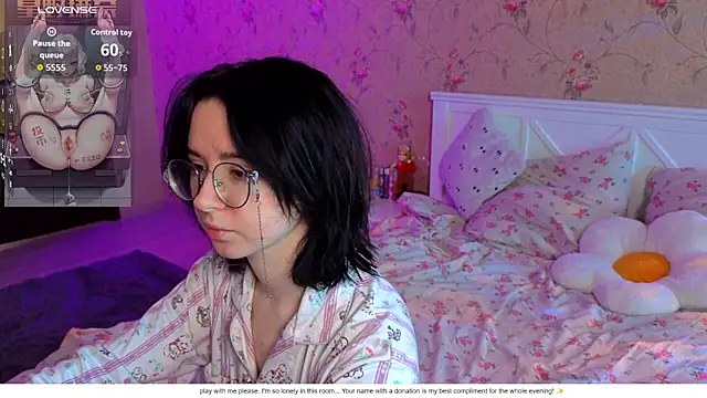 Nora Failure online show from 04-10-26, 12:21