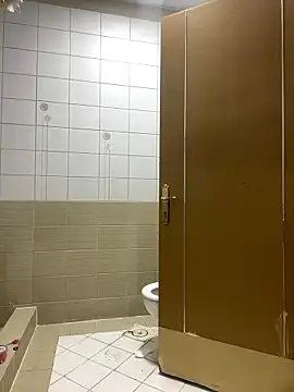 Layla-daloua online show from 01-10-26, 11:12