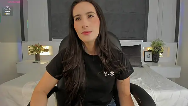 Snapshot of SaraGomez1 chatting on 03-12-26, 12:00 SaraGomez1 online show from 03-12-26, 12:00