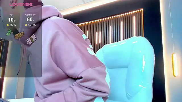 Lobo 17  online show from 02-28-26, 03:40