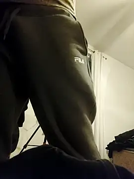 QcMisterv13 online show from 11-29-25, 01:08