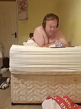 nofacewanker online show from 07-18-26, 03:54