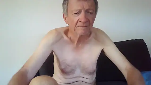 naturiste974 online show from 12-23-25, 08:12