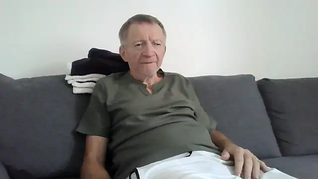 naturiste974 online show from 06-04-26, 04:13