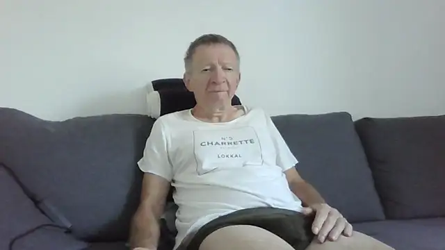 naturiste974 online show from 06-07-26, 05:22
