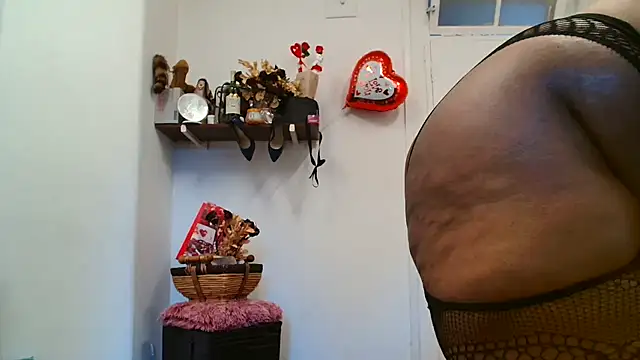 xTALLSEXYBUMx online show from 03-29-26, 05:51