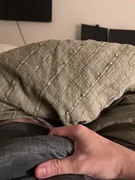 Snapshot of INboy95 chatting on 12-22-25, 04:31 INboy95 online show from 12-22-25, 04:31