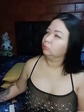 Snapshot of Chantal_lopez chatting on 06-16-26, 01:47 Chantal lopez online show from 06-16-26, 01:47