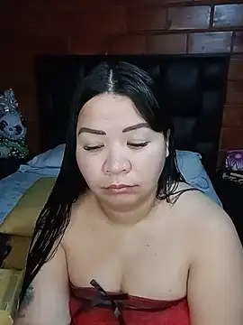 Snapshot of Chantal_lopez chatting on 06-18-26, 09:52 Chantal lopez online show from 06-18-26, 09:52