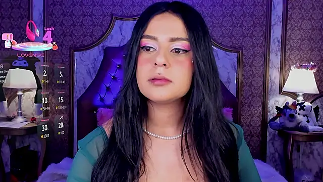 SoffiQueen online show from 03-14-26, 01:38