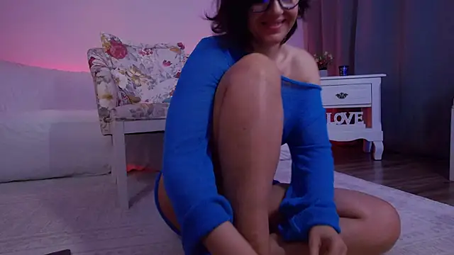 SophieeRain online show from 05-16-26, 07:34