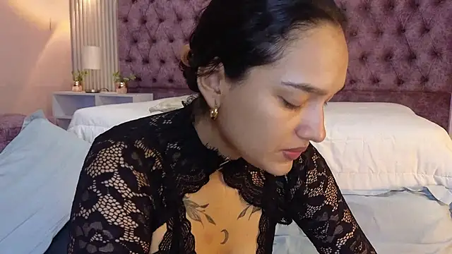 EMILYY FOXY online show from 11-30-25, 07:07