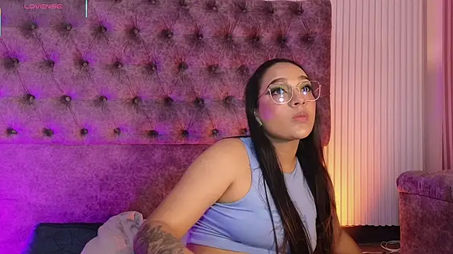 EMILYY FOXY online show from 03-20-26, 07:08