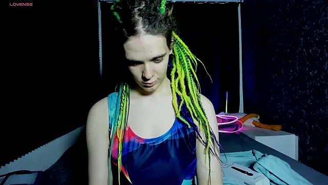 KIKI Krash online show from 01-13-26, 10:09