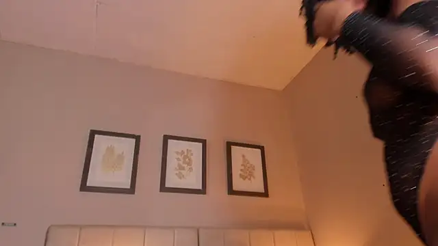 zoe sky  online show from 03-28-26, 11:43