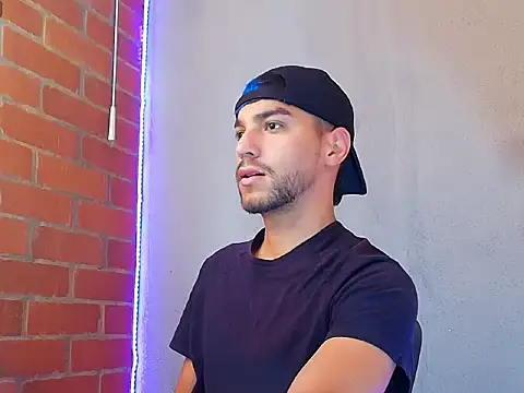 Leandro valenzuela online show from 11-11-25, 03:56