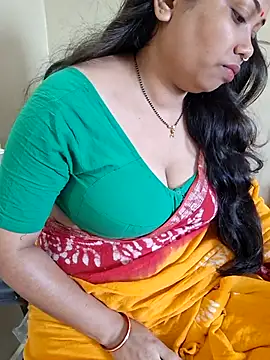 DREAM GIRL-30 online show from 05-27-26, 02:52
