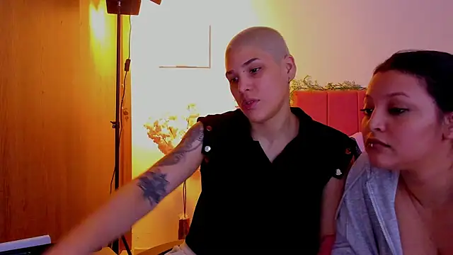 Charlee pink online show from 03-22-26, 08:29