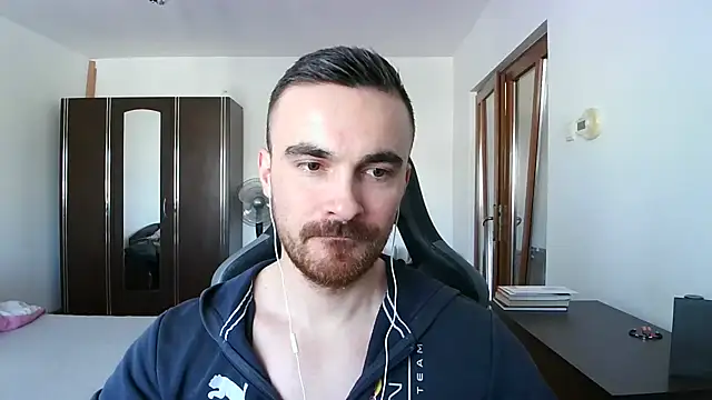 Snapshot of mu5clemania2 chatting on 02-02-26, 12:37 mu5clemania2 online show from 02-02-26, 12:37