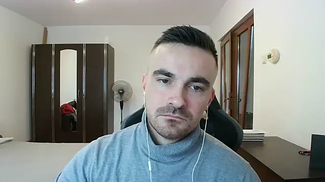 Snapshot of mu5clemania2 chatting on 02-06-26, 08:18 mu5clemania2 online show from 02-06-26, 08:18