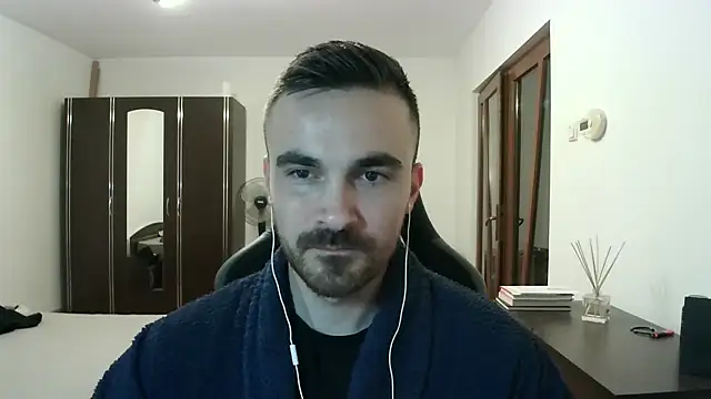 Snapshot of mu5clemania2 chatting on 02-16-26, 09:22 mu5clemania2 online show from 02-16-26, 09:22