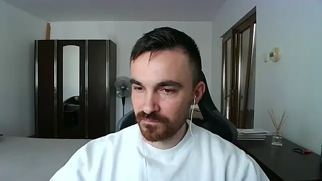 Snapshot of mu5clemania2 chatting on 02-23-26, 07:06 mu5clemania2 online show from 02-23-26, 07:06