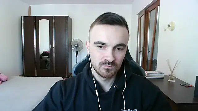 Snapshot of mu5clemania2 chatting on 03-01-26, 01:24 mu5clemania2 online show from 03-01-26, 01:24