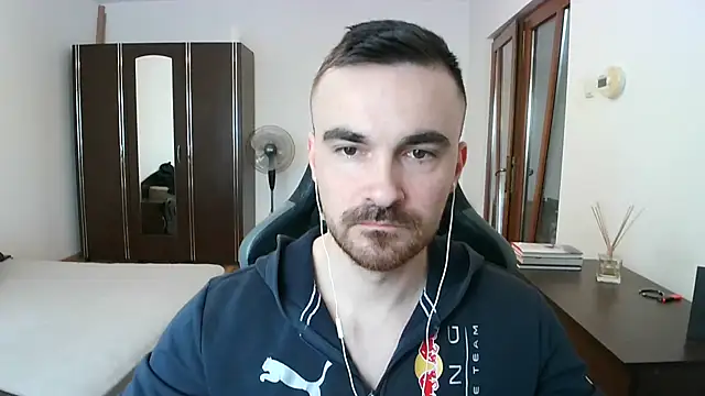 Snapshot of mu5clemania2 chatting on 03-02-26, 07:48 mu5clemania2 online show from 03-02-26, 07:48