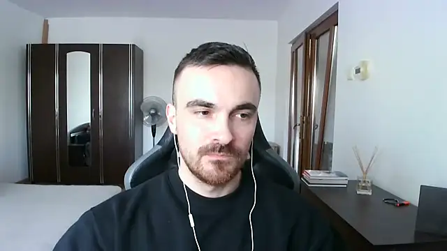 Snapshot of mu5clemania2 chatting on 03-03-26, 02:12 mu5clemania2 online show from 03-03-26, 02:12