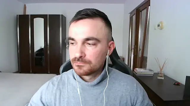 Snapshot of mu5clemania2 chatting on 03-16-26, 07:56 mu5clemania2 online show from 03-16-26, 07:56