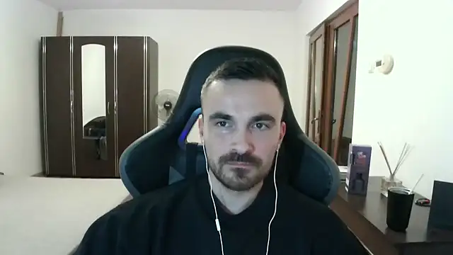 Snapshot of mu5clemania2 chatting on 03-22-26, 08:45 mu5clemania2 online show from 03-22-26, 08:45